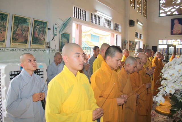TP.Hồ Chí Minh: Các phái đoàn viếng lễ tang Ni trưởng Thích Nữ Như Châu Chiều ngày 04/05/2019 (30/03 Kỷ Hợi)