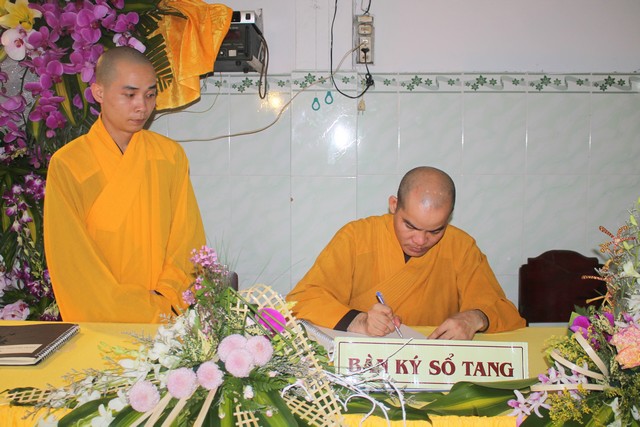 TP.Hồ Chí Minh: Các phái đoàn viếng lễ tang Ni trưởng Thích Nữ Như Châu Chiều ngày 04/05/2019 (30/03 Kỷ Hợi)