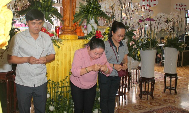 TP.Hồ Chí Minh: Các phái đoàn viếng lễ tang Ni trưởng Thích Nữ Như Châu Chiều ngày 04/05/2019 (30/03 Kỷ Hợi)