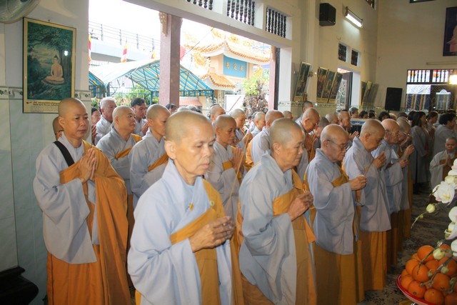TP.Hồ Chí Minh: Các phái đoàn viếng lễ tang Ni trưởng Thích Nữ Như Châu Chiều ngày 04/05/2019 (30/03 Kỷ Hợi)
