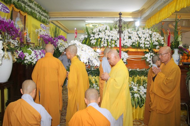TP.Hồ Chí Minh: Các phái đoàn viếng lễ tang Ni trưởng Thích Nữ Như Châu Chiều ngày 04/05/2019 (30/03 Kỷ Hợi)