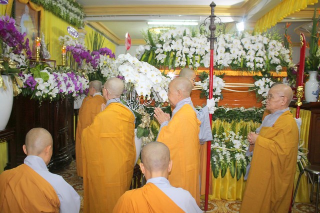 TP.Hồ Chí Minh: Các phái đoàn viếng lễ tang Ni trưởng Thích Nữ Như Châu Chiều ngày 04/05/2019 (30/03 Kỷ Hợi)