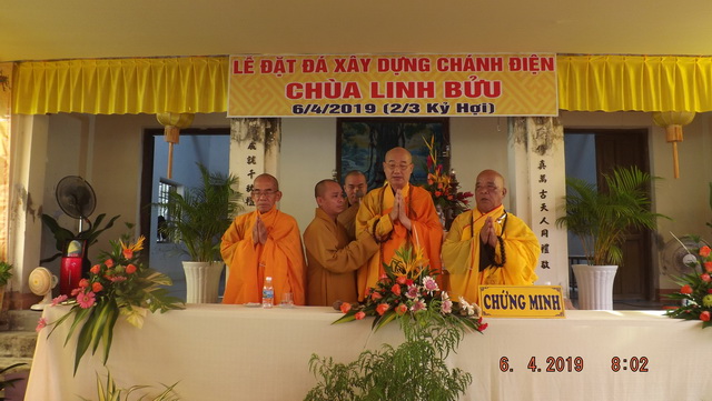 Khánh Hòa: Lễ đặt đá xây dựng chánh điện chùa Linh Bửu