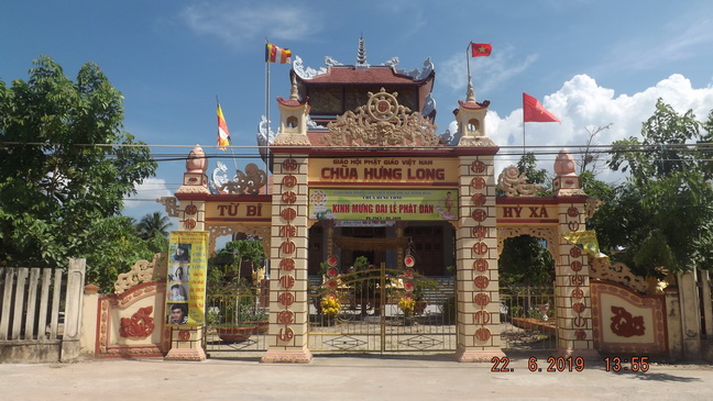 Phật tử thiện nguyện Ninh Hòa hành hương cúng dường mùa An cư kiết hạ