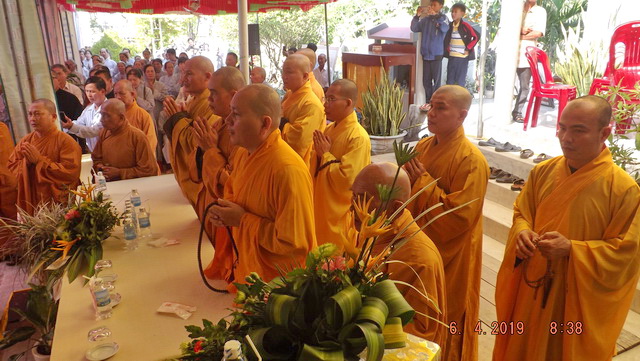 Khánh Hòa: Lễ đặt đá xây dựng chánh điện chùa Linh Bửu