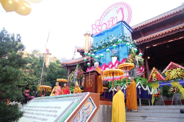 Khánh Hòa: Trang nghiêm Đại lễ Phật đản Liên Hợp quốc Vesak 2019  tại chùa sắc tứ Long Sơn