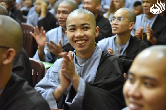 Tổng Kết Chương Trình  Cúng Dường Trai Phạn Và Hộ Trì Cho Khóa Tu (Gn3)