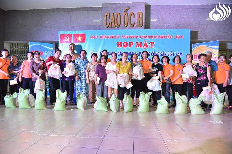 Tổng Kết Chương Trình Quà Tết Yêu Thương Dành Cho Hộ Khó Khăn Tại Phường 3, Quận 10, Tp.Hcm (C196)