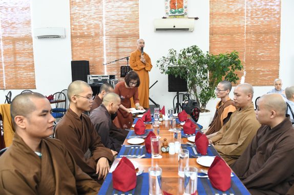 Tổng Kết Chương Trình Cúng Dường Và Từ Thiện Ở Sri Lanka Tháng 7/2019 (C223)