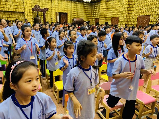 TP. HCM: Tổng Diễn Tập Lễ Rửa Chân Trong Khóa Tu Búp Sen Từ Bi Tại Chùa Giác Ngộ