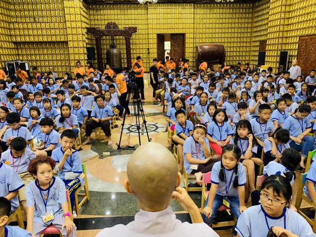 TP. HCM: Tổng Diễn Tập Lễ Rửa Chân Trong Khóa Tu Búp Sen Từ Bi Tại Chùa Giác Ngộ