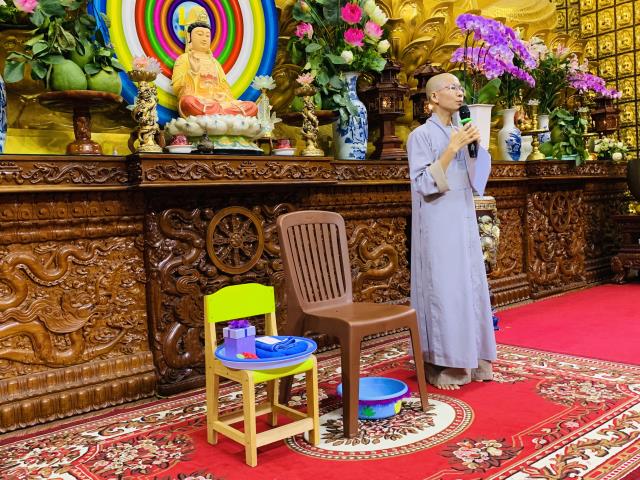 TP. HCM: Tổng Diễn Tập Lễ Rửa Chân Trong Khóa Tu Búp Sen Từ Bi Tại Chùa Giác Ngộ