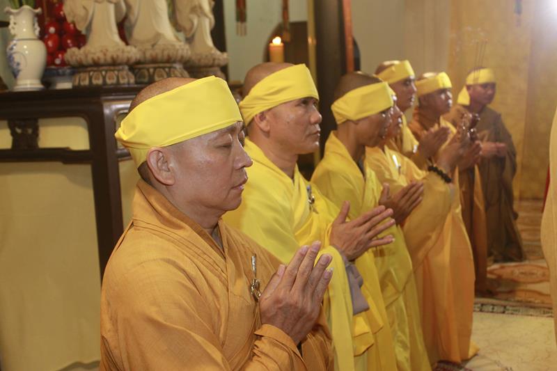 Đồng Tháp: Lễ nhập kim quan cố HT.Thích Thiện Năng