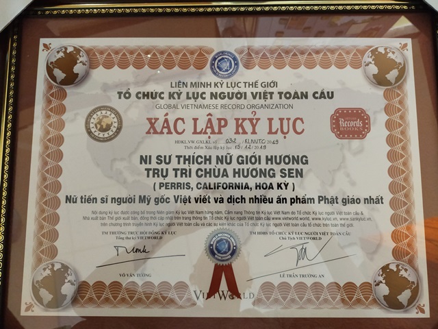 Giới Hạnh Viên Dung- Hưong Sen Lan Tỏa