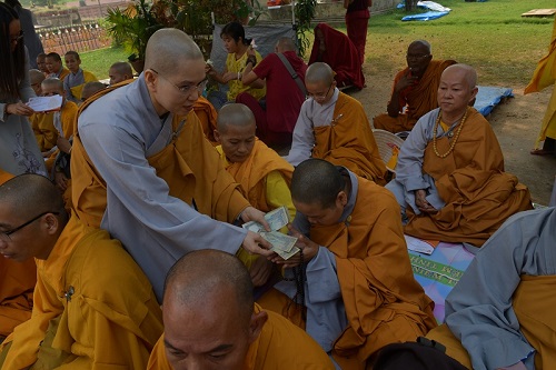 Tổng Kết Chương Trình  Cúng Dường Tăng Ni Du Học Và Từ Thiện Ấn Độ (C234)