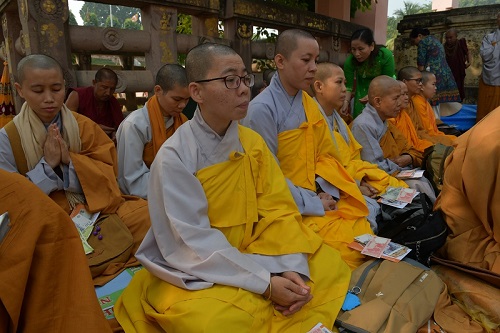 Tổng Kết Chương Trình  Cúng Dường Tăng Ni Du Học Và Từ Thiện Ấn Độ (C234)