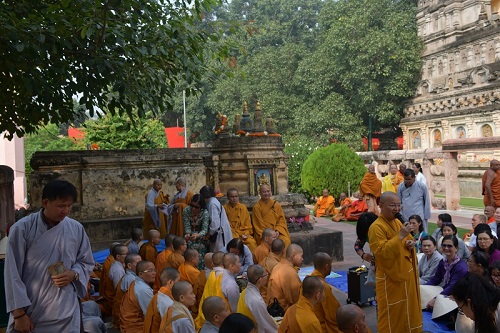 Tổng Kết Chương Trình  Cúng Dường Tăng Ni Du Học Và Từ Thiện Ấn Độ (C234)