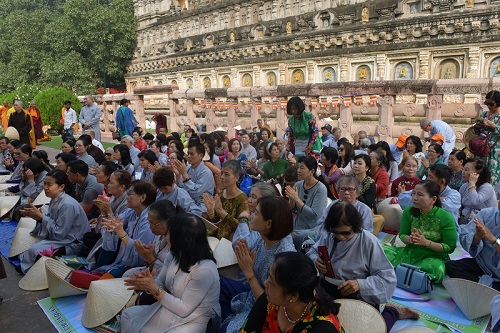 Tổng Kết Chương Trình  Cúng Dường Tăng Ni Du Học Và Từ Thiện Ấn Độ (C234)