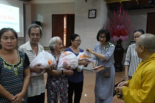 Tổng Kết Chương Trình Vu Lan Báo Hiếu Và Dâng Y Cúng Dường Trai Tăng Chùa Giác Ngộ (Pl.2563 - Dl. 2019) (C224)