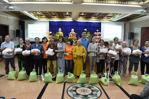 Tổng Kết Chương Trình Vu Lan Báo Hiếu Và Dâng Y Cúng Dường Trai Tăng Chùa Giác Ngộ (Pl.2563 - Dl. 2019) (C224)