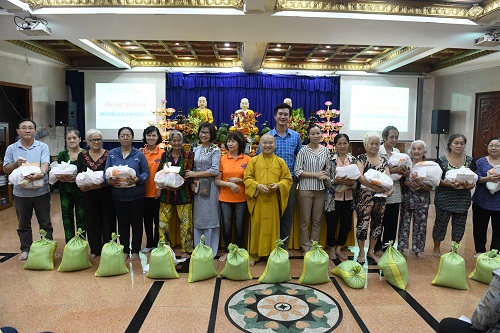 Tổng Kết Chương Trình Vu Lan Báo Hiếu Và Dâng Y Cúng Dường Trai Tăng Chùa Giác Ngộ (Pl.2563 - Dl. 2019) (C224)