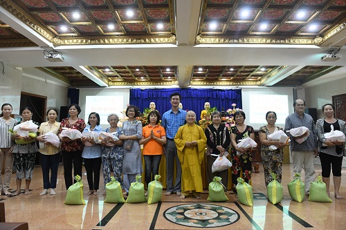 Tổng Kết Chương Trình Vu Lan Báo Hiếu Và Dâng Y Cúng Dường Trai Tăng Chùa Giác Ngộ (Pl.2563 - Dl. 2019) (C224)