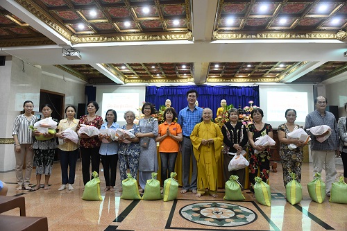 Tổng Kết Chương Trình Vu Lan Báo Hiếu Và Dâng Y Cúng Dường Trai Tăng Chùa Giác Ngộ (Pl.2563 - Dl. 2019) (C224)