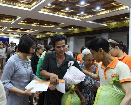 Tổng Kết Chương Trình Vu Lan Báo Hiếu Và Dâng Y Cúng Dường Trai Tăng Chùa Giác Ngộ (Pl.2563 - Dl. 2019) (C224)