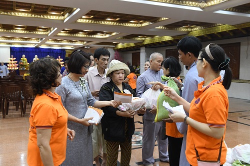 Tổng Kết Chương Trình Vu Lan Báo Hiếu Và Dâng Y Cúng Dường Trai Tăng Chùa Giác Ngộ (Pl.2563 - Dl. 2019) (C224)