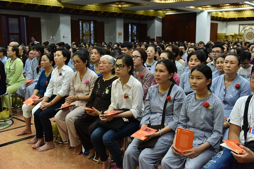 Tổng Kết Chương Trình Vu Lan Báo Hiếu Và Dâng Y Cúng Dường Trai Tăng Chùa Giác Ngộ (Pl.2563 - Dl. 2019) (C224)