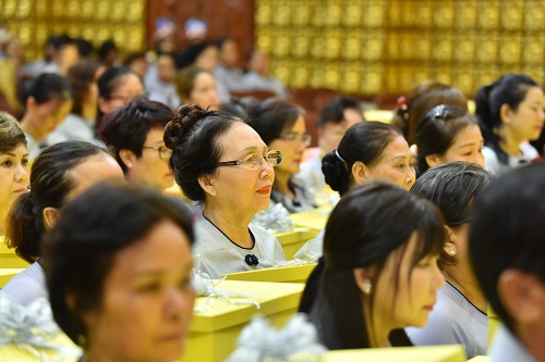 Tổng Kết Chương Trình Vu Lan Báo Hiếu Và Dâng Y Cúng Dường Trai Tăng Chùa Giác Ngộ (Pl.2563 - Dl. 2019) (C224)