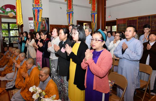 Chùa Đức Viên, San Jose (Hoa Kỳ) Tổ Chức Trang Nghiêm Lễ Tưởng Niệm Lần Thứ 21 Sư Bà Tọa Chủ Thích Đàm Lựu