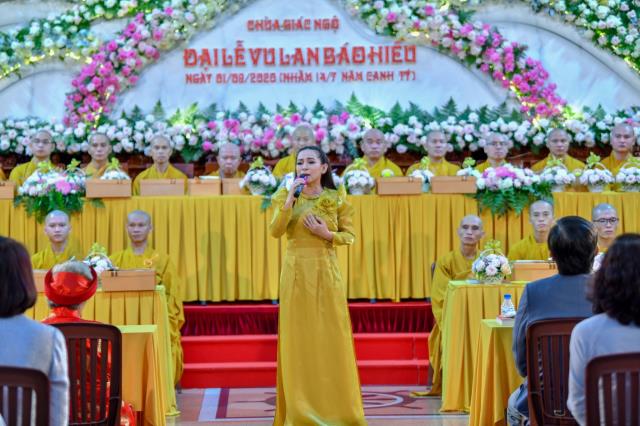 Cầu truyền hình trực tiếp “Vu-Lan 3 miền”: Đại lễ Vu-Lan tại chùa Giác Ngộ