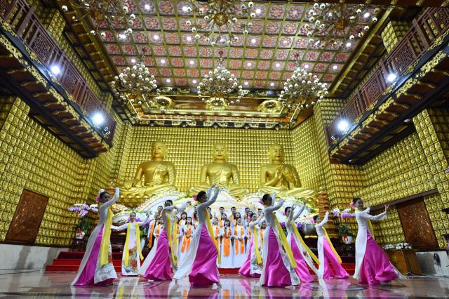 Cầu truyền hình trực tiếp “Vu-Lan 3 miền”: Đại lễ Vu-Lan tại chùa Giác Ngộ