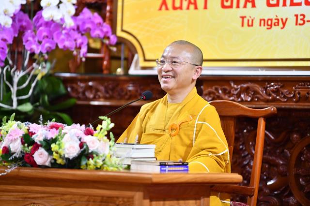 Phẩm hạnh của người tu: Thời pháp thoại đầu tiên trong khóa tu &quot;Xuất gia gieo duyên&quot; (lần 7)