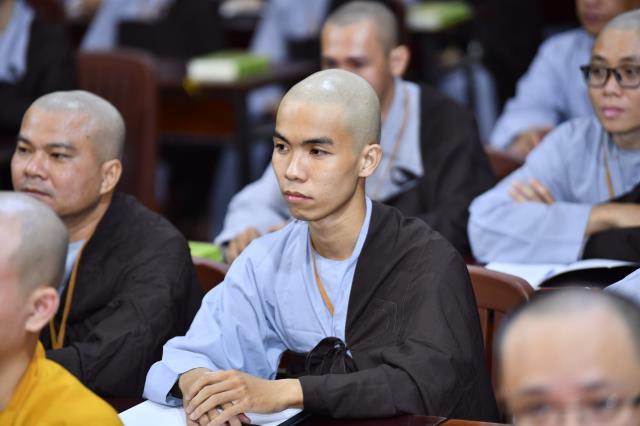 Phẩm hạnh của người tu: Thời pháp thoại đầu tiên trong khóa tu &quot;Xuất gia gieo duyên&quot; (lần 7)