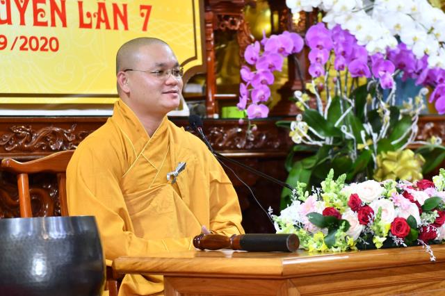 &quot;Vào nhà Như Lai, mặc y Như Lai, ngồi tòa Như Lai&quot; -  bài pháp thoại của ĐĐ. Thích Quảng Tịnh