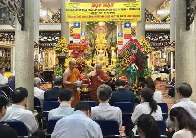 TP. Hồ Chí Minh: Chùa Phổ Minh họp mặt kỷ niệm 53 năm thiết lập quan hệ ngoại giao Việt Nam - Campuchia