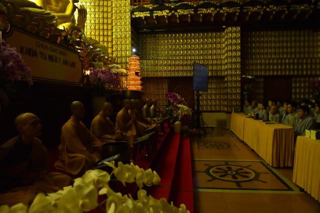 &quot;Bản chất của sự sống là tôn trọng sự sống&quot; - TT. Nhật Từ