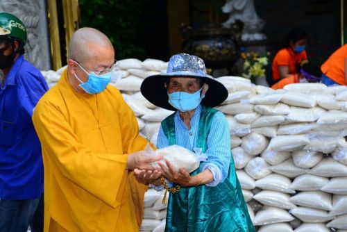 Tổng Kết Chương Trình  Tiếp Sức Người Khó Khăn Vượt Qua Đại Dịch Covid-19 (C249)