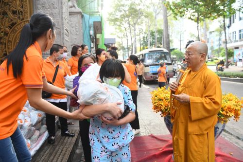Tổng Kết Chương Trình “Đồng Hành Cùng Người Khiếm Thị Vượt Qua Đại Dịch Covid-19 (C250)”