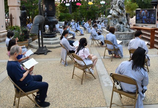 Chùa Đức Viên Trang Nghiêm Tổ Chức Lễ Vu Lan Báo Hiếu Năm 2020