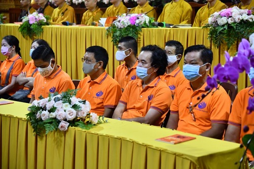 Vu Lan Ấm Áp: Quỹ ĐPNN Trao Tặng 300 Phần Quà Cho Người Có Hoàn Cảnh Khó Khăn