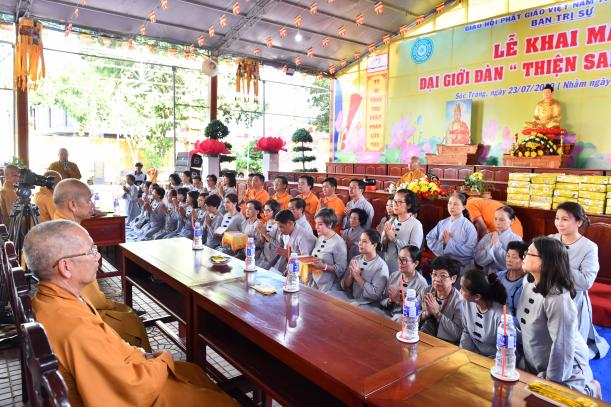 Tổng Kết Chương Trình Cúng Dường Trường Hạ Miền Đông Và Miền Tây Nam Bộ (C251)