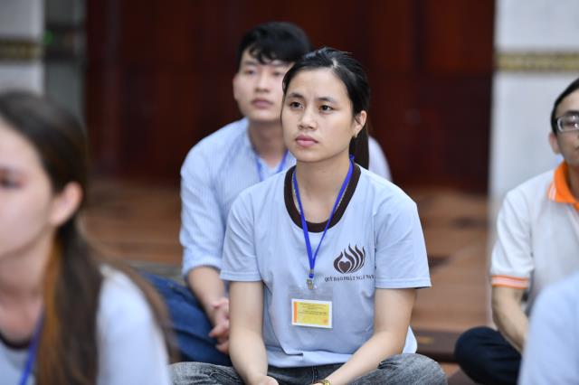 Khi người trẻ tham dự khóa tu