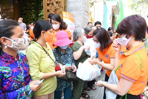 Tổng Kết Chương Trình “Đồng Hành Cùng Người Khiếm Thị Vượt Qua Đại Dịch Covid-19 (C250)”