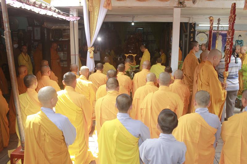 Đồng Tháp: Trang nghiêm lễ nhập kim quan Đại lão Hòa thượng Thích Thiện Huệ