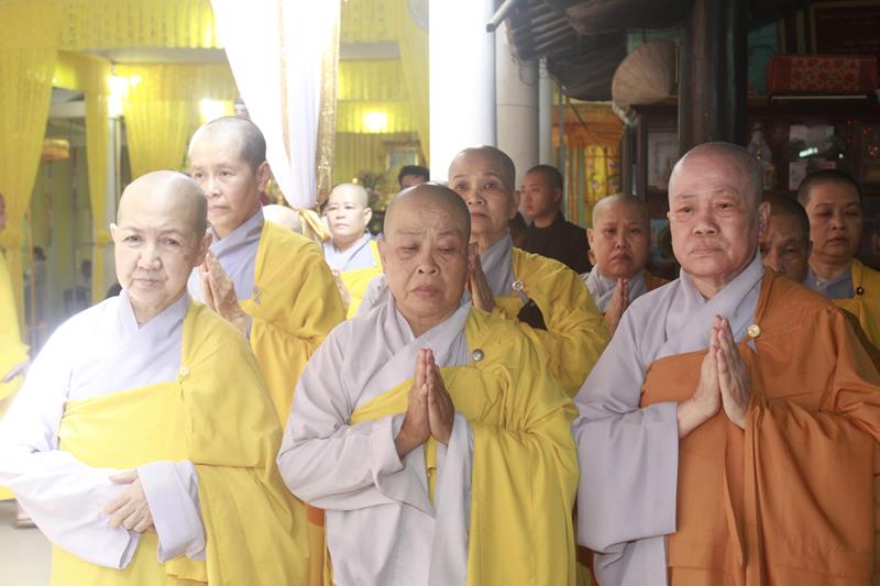 Đồng Tháp: Trang nghiêm lễ nhập kim quan Đại lão Hòa thượng Thích Thiện Huệ
