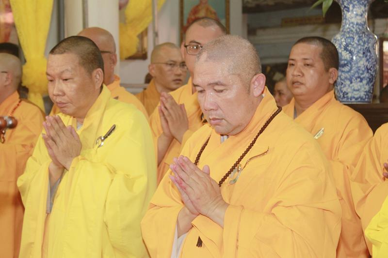 Đồng Tháp: Trang nghiêm lễ nhập kim quan Đại lão Hòa thượng Thích Thiện Huệ