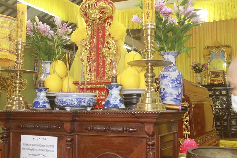Đồng Tháp: Trang nghiêm lễ nhập kim quan Đại lão Hòa thượng Thích Thiện Huệ